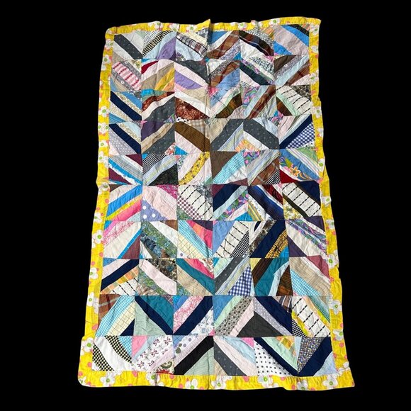 Vintage Patchwork Quilt Blanket Handmade 1960s Small Throw Belted Bison Rainbow - Picture 2 of 9